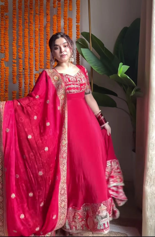 Presenting Anarkali Gown Perfect For Wedding & Festive Wear