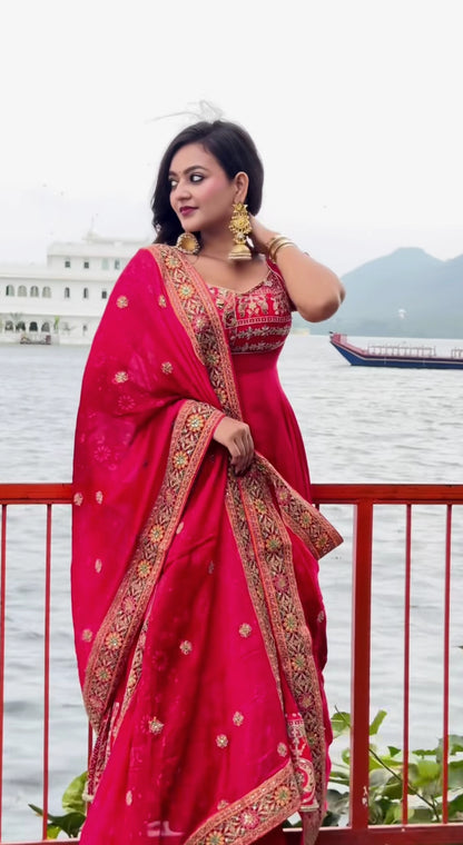 Presenting Anarkali Gown Perfect For Wedding & Festive Wear