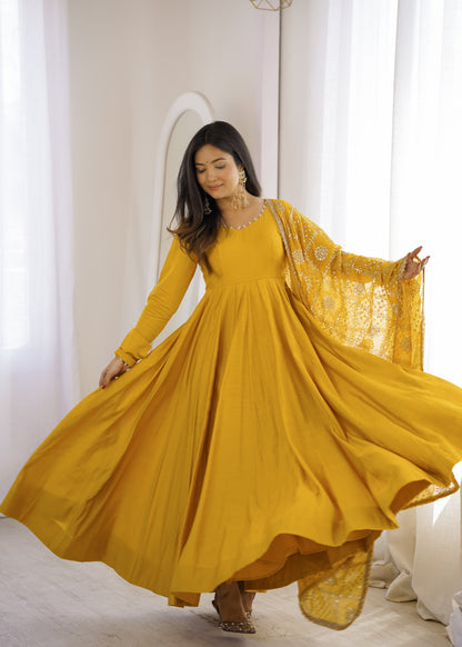 Elegant Plain Flared Anarkali Dress with Heavily Work Dupatta (3-Piece Set)