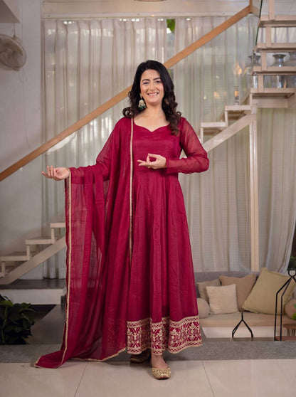 Women's Maroon Anarkali Suit with Dupatta – Elegant Embroidered Ethnic Wear