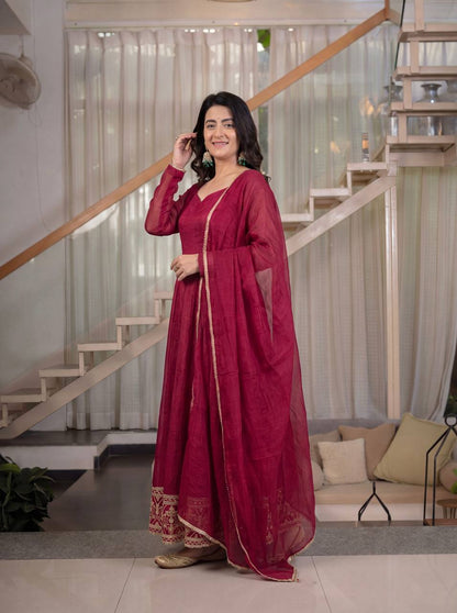 Women's Maroon Anarkali Suit with Dupatta – Elegant Embroidered Ethnic Wear
