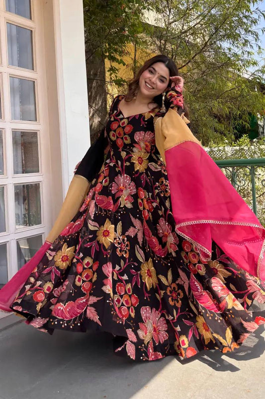 Sunayana Printed Tabby Organza Anarkali Suit Set