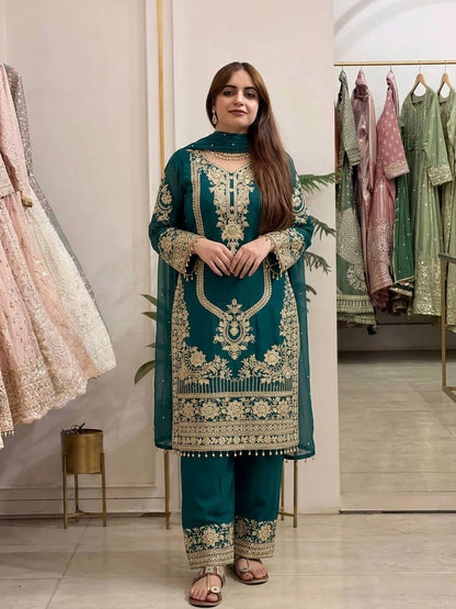 Women’s Dark Green Festive Suit Set | Embroidered Kurta, Pants & Dupatta