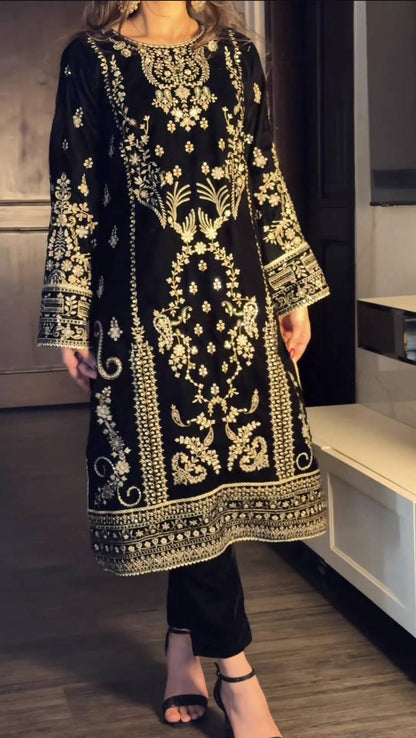 Elegant Black & Gold Embroidered Velvet Tunic Set for Festive Occasions