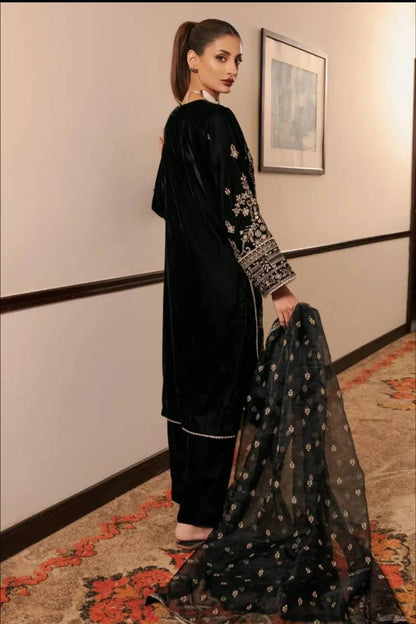 Elegant Black & Gold Embroidered Velvet Tunic Set for Festive Occasions