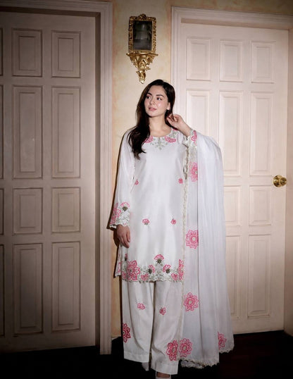 Elegant White & Pink Floral Threadwork Suit Set with Scalloped Border for Women