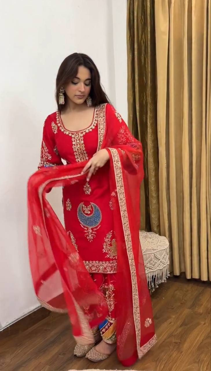 Heavy Natural Crepe Silk Kurta Pant Set with Net Embroidered Dupatta