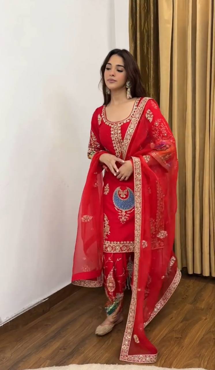 Heavy Natural Crepe Silk Kurta Pant Set with Net Embroidered Dupatta